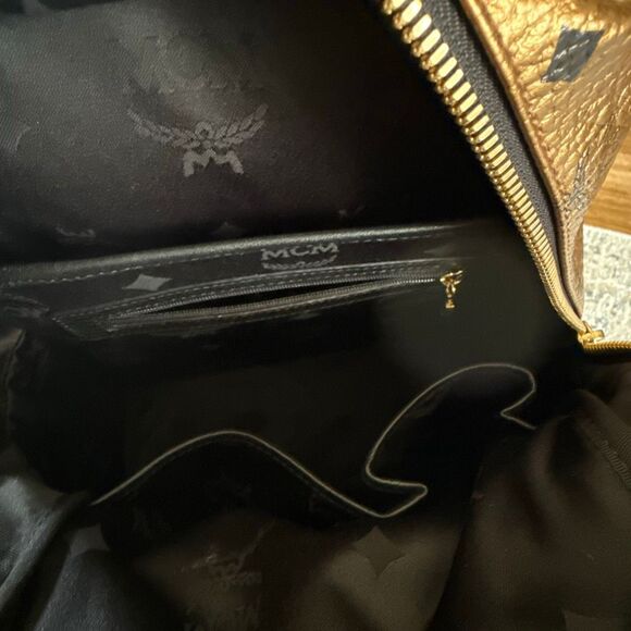 MCM Metallic Visetos Small Stark Backpack - Picture 6 of 10